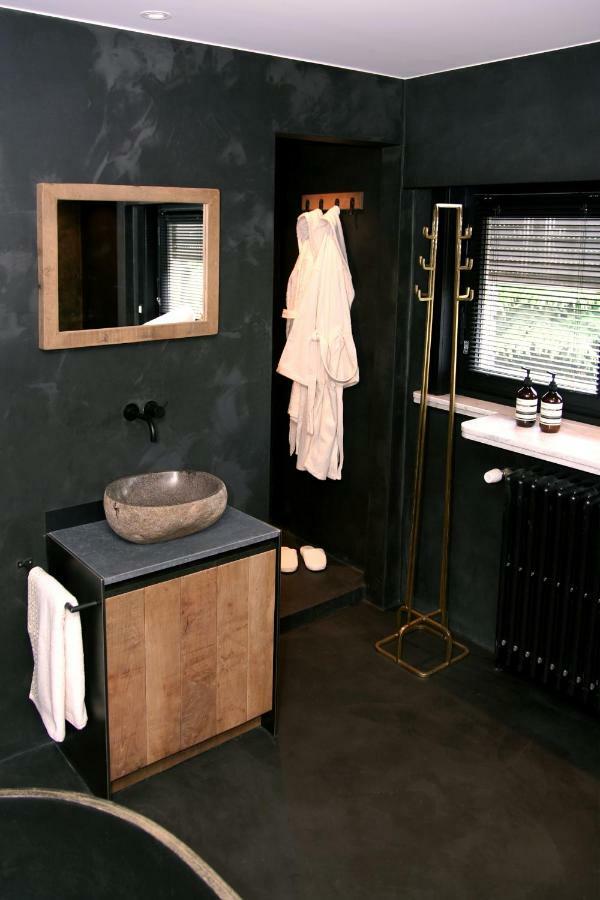 Suite met Kingsize Bed en Bad